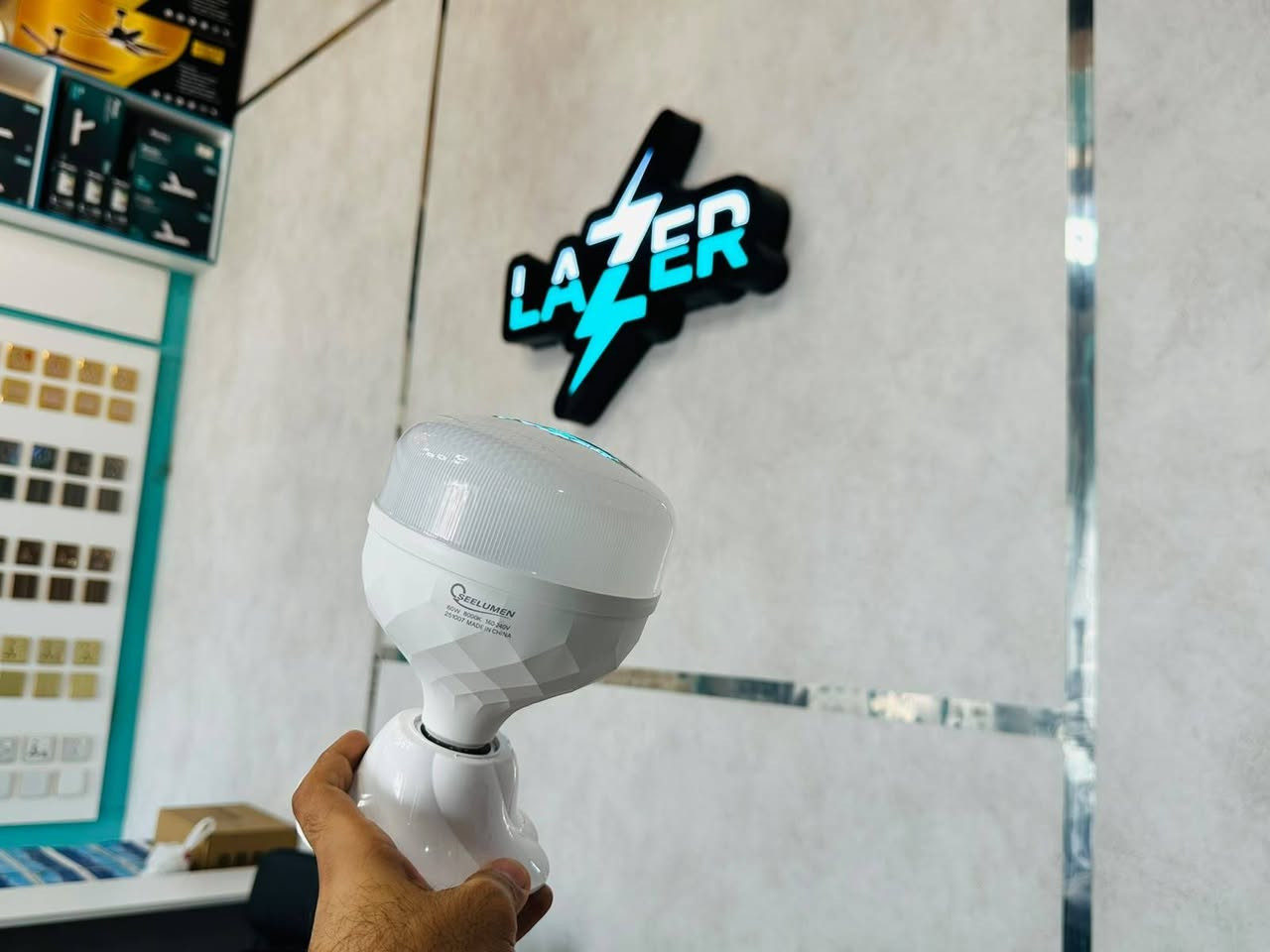 .� مصباح سيلمون LED الشفاف
✅ ضمان سنة
✅ بيع جملة لأصحاب المحلات والمنازل 
((التوصيل مجاني لكافة محافظات العراق))

▪️20 واط: 1,600 د.ع | كارتون 50 = 80 ألف (مع التوصيل)
▪️40 واط: 3,100 د.ع | كارتون 40 = 124 ألف (مع التوصيل)
▪️50 واط: 4,000 د.ع | كارتون 30 = 120 ألف (مع التوصيل)
▪️60 واط: 4,650 د.ع | كارتون 20 = 93 ألف (توصيل مجاناً )
📍 كهربائيات ليزر
كربلاء - حي المعلمين - مجاور العالم الرقمي
📞 ***********
✨ الجودة التي تثق بها… والإضاءة التي تستحقها.
