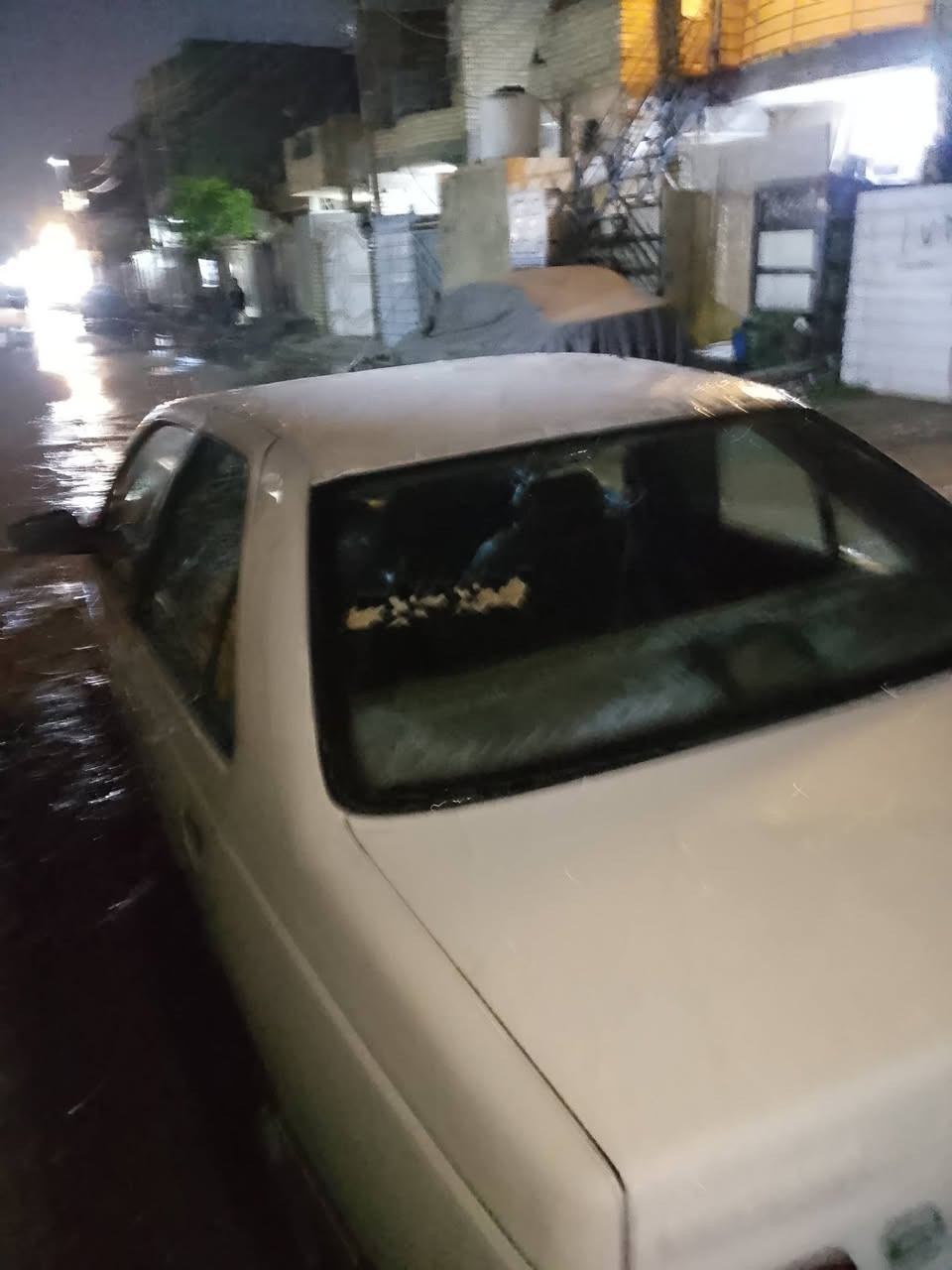 سلام عليكم
بيجو ٤٠٥ جل ال اكس موديل ١٢ مكفولة كفاله عامه فقط باب الخلفي طخه صغيره ومصبوغه كير محرك اصلي فرنسي بالجيس تبريد شغال ثلج تدفئه سياره مال جني رقم انكليزي بغداد وهزه جديده باسمي غرامات صفر السعر ٤٥ بيها مجال بسيط جدا العنوان بغداد البياع الشرطه الخامسه هانف ***********
