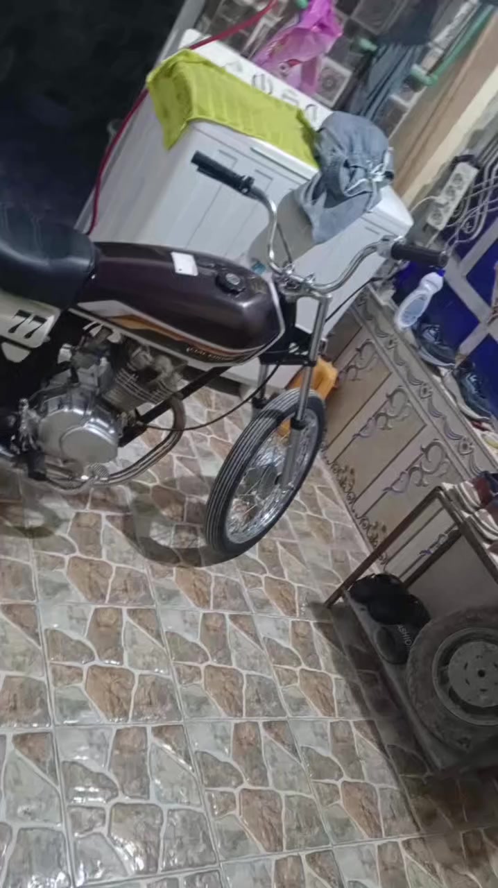 سلام عليكم دراجه ايراني كلك كلك للبيع السعر 550 وبيه مجال دراجه نضفيه تجي تشوف بعينك دراجه ماماشيه المكان ناصريه مركز


**إذا كنت صاحب هذا الإعلان وتريد حذفه لأي سبب، رجاءا أرسل رسالة إلى الدعم الفني**