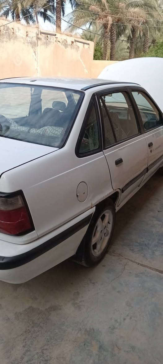 السلام عليكم للبيع دايو لمنس 96 رقم ديالى انكليزي داخلية هزه شهر 11سياره نضيفه بس المحرك ينقص من تشتغل يختنك وتطفى ابيعلك محرك كايم العنوان بغداد  رايدها ب 20 وبيها مجال حك الجيه
باقي المعلومات اتصل ودلل ***********
