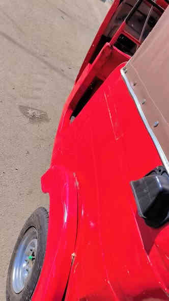 السلام عليكم تكتك موديل 2018
تكتك بيها دوس صبغ  اوراق اصوليه كامله 

العنوان بغداد الحريه 
***********
