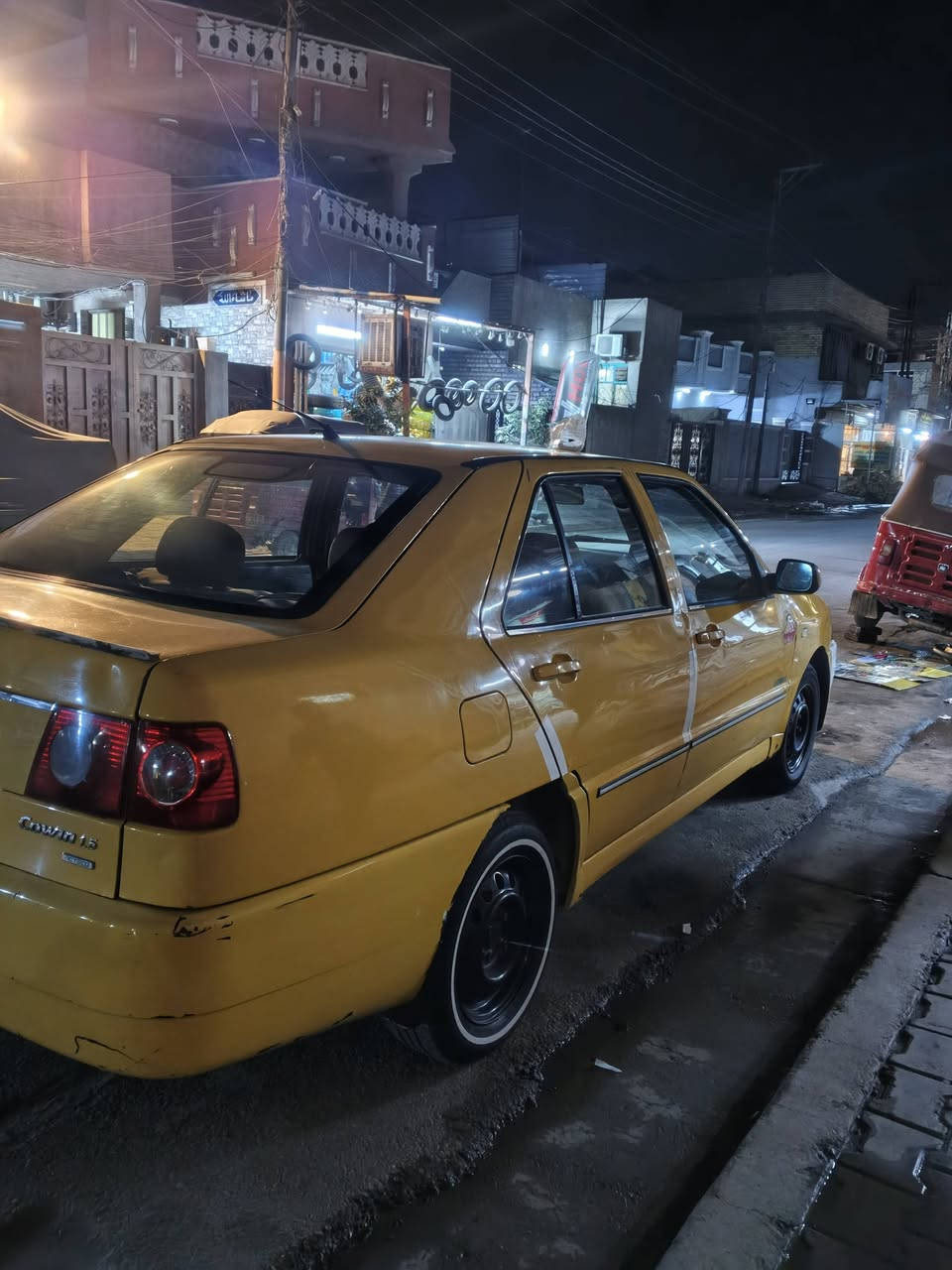 سلام عليكم 
شيري كوين مشروع وطني رقم ألماني تحويل مباشر 
كير محرك مكفولات بلادي مكفولة من دعامية لدعامية لاضربة ولاصبغ الحمدلله سيارة مال جناي خير من الله مابيهة اي نقص بوجهك للشارع موديل 2010 سعر 35 وبيهة مجال للطيبين رقم الهاتف *********** بي واتساب
