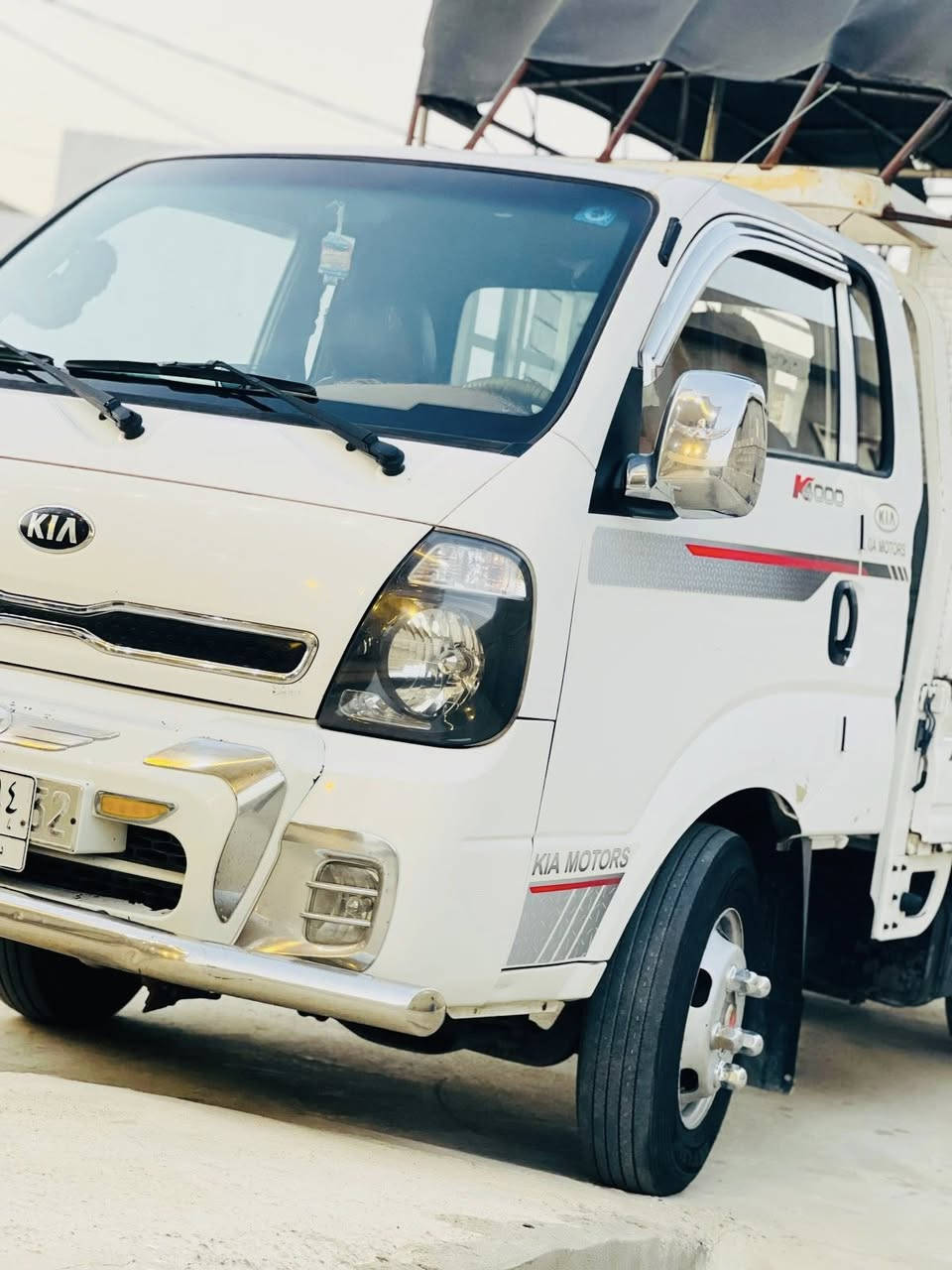 كيا فحل 4000
موديل 2018
ماشيه263 الف
جاهزه كير محرك شرط ترايك وين من تريد
رقم ديالى دولي مشروع وطني راعيها الشرعي بگيارة تحويل بأي محافظه تعجبك جاهزه ومكفوله بدون ضرر ولا نقص شرط بس شغل وتطلع على الشغل سيارة مال بيت ومال عمال
للأستفسار
‭0773 413 9791‬
