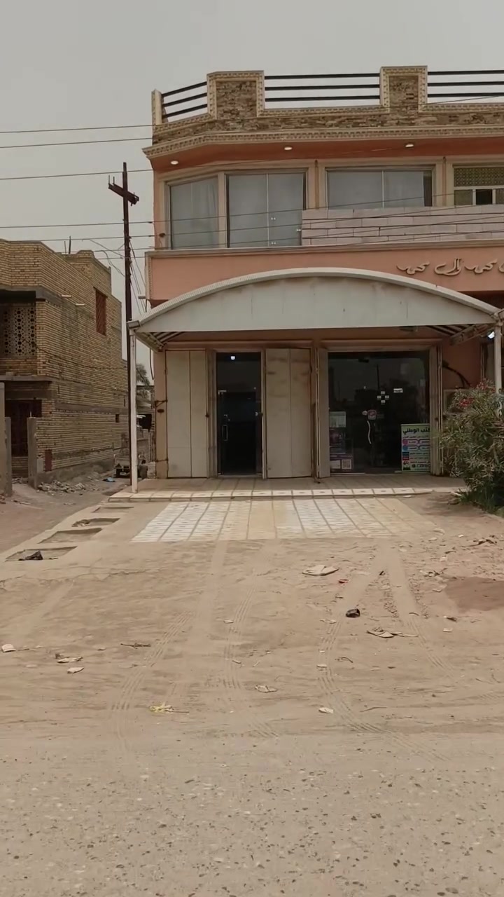 محل تجاري للإيجار الصابئه قرب كراج العكيكه
‏عرض 4 نزال 7 متر 
‏جام خانه وأنارة جاهز من كل النواحي
‏يرهم صالون نسائي أو صالون حلاقة موقع جدا ممتاز
‏سعر الإيجار 225 
‏


**إذا كنت صاحب هذا الإعلان وتريد حذفه لأي سبب، رجاءا أرسل رسالة إلى الدعم الفني**