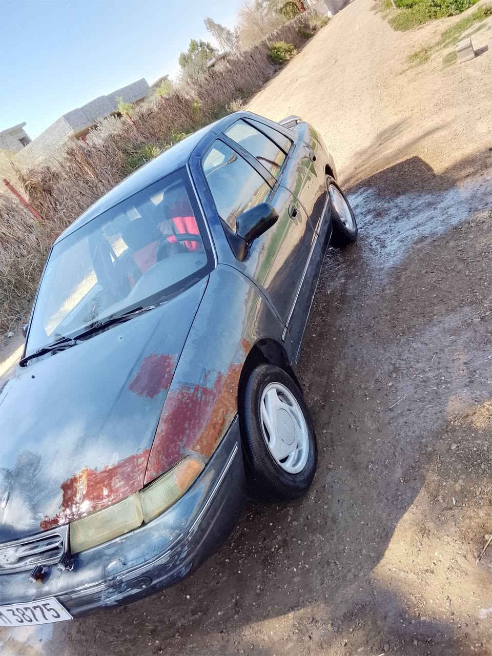 سيفيه للبيع موديل 92 بلاديه مكفوله من الصبغ والضربه محرك كير تخم تاير كهربائيت كامله مكان السياره اليوسفيه القصر الوسط رقم بغداد نكليزي بسمي *********** ***********
