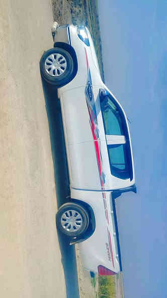 هايلوكس موديل 24 رقم أربيل كير عادي ماشيه 43الف مكفولة كفالة عامه سياره جديده السعر 255 وبيه مجال قليل المكان البصرة القرنه الاتصال على الرقم ***********
