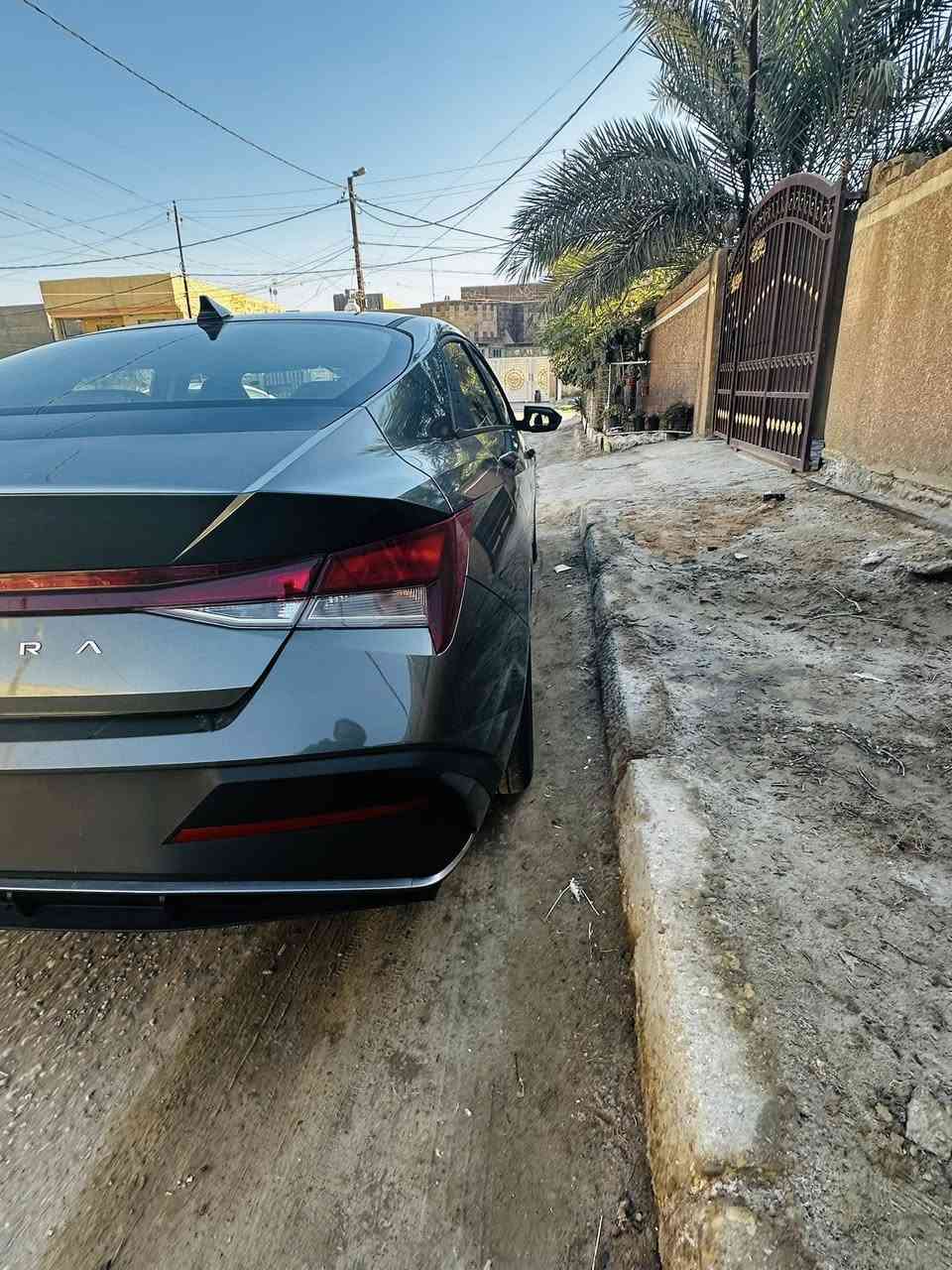 ألنترا 2024 وارد امريكي خشم البنيد فقط كفاله من الصبغ بصمه رادار امامي وجانبي
ماشيه 16 تترقم اي مكان 
كلش معتني بيها ومدازيها زيت محرك وبانزين محسن 
١٥٥$  مجالها بسيط 

مكاني بابل ، المركز 

***********
