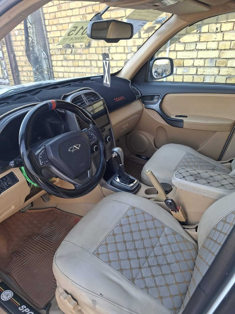 اسلام عليكم اخوان تيكو موديل 2015 للبيع مكفوله من ضربه وتبديل فقط بيه صبغ بلرباعه مال البيبان اثر تلكيط اخياس فقط والباقي كله مكفول مكينه وكير ميكانيكي تخم تاير جديد مدوشمه ارضيه وكشنات شاشه. شادلها رقم بغداد انكليزي ثاني يوم احولك السعر 67وبيه مجال حك الجيه مكان السياره كوت منطقه الخاجيه


**إذا كنت صاحب هذا الإعلان وتريد حذفه لأي سبب، رجاءا أرسل رسالة إلى الدعم الفني**