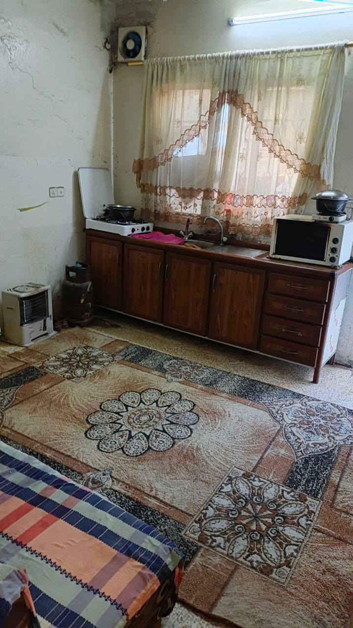 بيت  للبيع في حي سومر112🏘️
مساحة  160متر💥
🕌قريب ع سايدين 112💥
بسعر مناسب
تفاصيل:  استقبال ومطبخ وصالة وحمامات وغرفة نوم عدد 2 

سند طابو سكني باسم صاحبه 
ملك صرف تحويل شرط  💥
تگدر تتواصل مع الارقام او علواتساب

📶 ***********

📞 ***********

موقع مكتبنا @الصالحين للعقار 2 سوق سومر تقاطع الثاني
