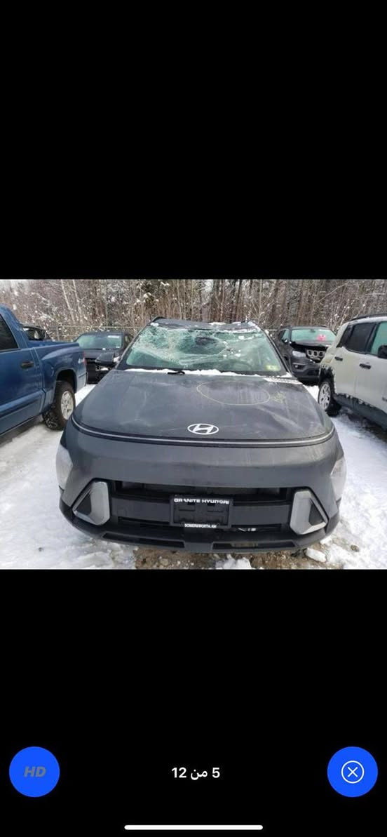 السلام عليكم
كونا 2024
ماشيه 12000 
محرك 2000 
السعر 158 بيها مجال 
***********
