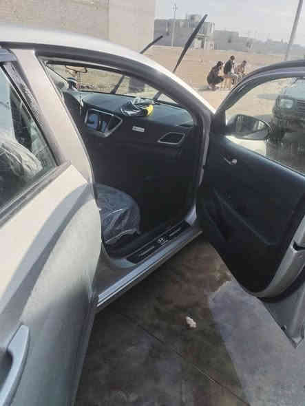 السلام عليكم اكسنت امريكي موديل ١٩
بدون دواخل فقط جاملغ ع بارد
ماشيه ٧٢ ميل
السعر ١٢٠ ***********
