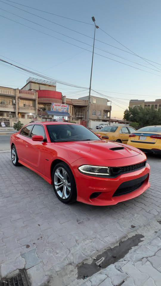 موديل 2022 ارتي
بيع او مراوس
بدون رقم محرك 5700 لون مميز برتقالي الحادث بابتين مبدلات نفس اللون اصليات بدون صبغ والجاملغ الخلفي بي بارد كد شبر الدوسه صبغ فقط مكانها بغداد السعر 230

***********
