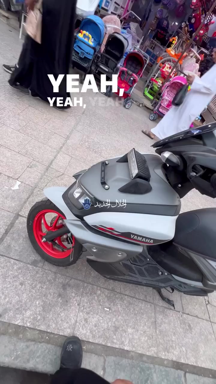 مكفولة كفاله عامه  25 درع خلفي.  واقيات دواسه مسويلهة بيبي اف  نضافة فول دراجه زيرو مامشية تجي تفحص اذا مو احسن دهن وبانزين محسن مرجوع  بيهة دبل شارة احمر سعرهة 2300 
غير هاذ سعر لاتتصل ولاتعامل دراجه نضيفة كلش ***********
