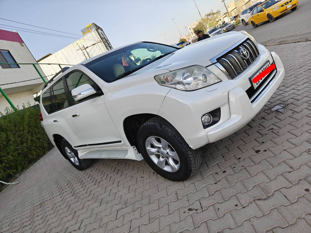 پرادۆ سپێر لەکۆڵمۆدێل 2012ی مانگی 7 مواسەفات TXL بێ بۆیاغ کلین تەنانەت دەعامیش بۆیاغی نیە مواسەفات EKOسەلاجە تەبرید مەرکەزی بەخی لایتەکانشی بەشەرت   3ڕیز کوشن تایەی دەلوب لۆکی لەسەرە 4پستۆن 188هەزار ڕۆشتوە دەعامی بۆ دەامی بەشەرت دینارێ مەسفری تێ نیە 
*********** كركوك, العراق
