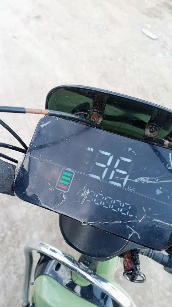 سلام عليكم دراجه شحن حجم 20 بطاريات 5 كبار كهربايات شغاله تايرات جدد سعر 300 وبيه مجال مكاني بغداد ليريده يجي خاص


**إذا كنت صاحب هذا الإعلان وتريد حذفه لأي سبب، رجاءا أرسل رسالة إلى الدعم الفني**