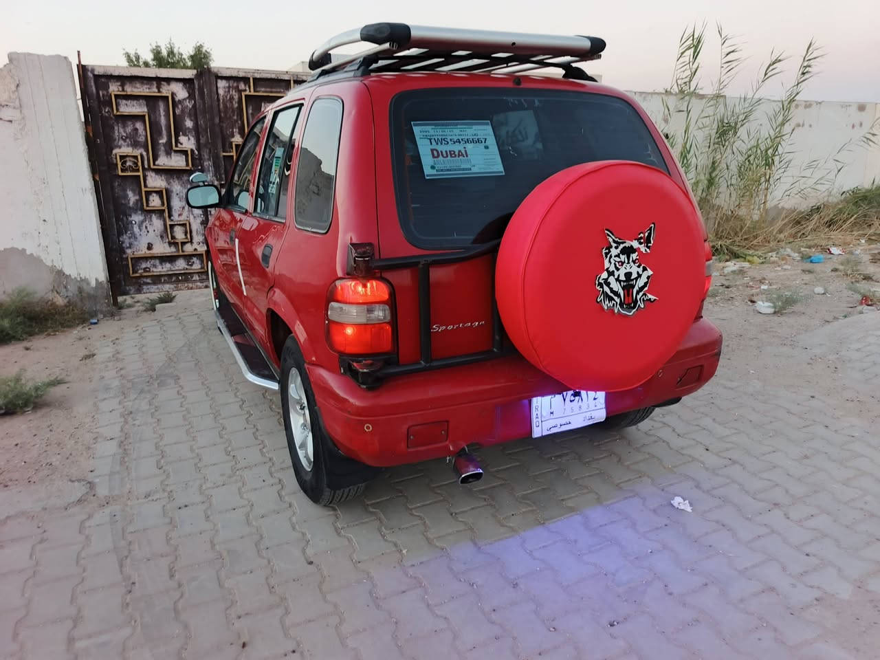سبورتج موديل ٢٠٠١ رقم بغداد مشروع وطني تحويل مباشر كير وتماتيك محرك
كير محرك جدد مكفولات
 صدر امامي خلفلي جديد السياره مكفوله من الصبغ والضربه تبريد شغال❄❄
سنتر لك ريموت داخل جديد السياره جاهزة من كلشي لسعر 52 
وبيه مجال ***********/***********
مكان سيارة بغداد ابو غريب

