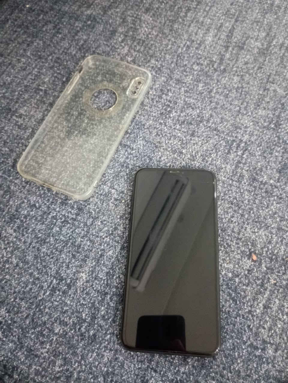 للبيع آيفون اكس إس ماكس أو مراوس ب ps4 مهكر سلم أو عادي
جهاز نظيف كزازه بدون اي زلخ + هاي فطور  ضاهره هاي بل حمايه لزكه تلفون نظيف وما متعوب تجي تفحص برغي ما مفتوح للبيع مع ملحقات كفر شفاف و شاحنه كامله


**إذا كنت صاحب هذا الإعلان وتريد حذفه لأي سبب، رجاءا أرسل رسالة إلى الدعم الفني**
