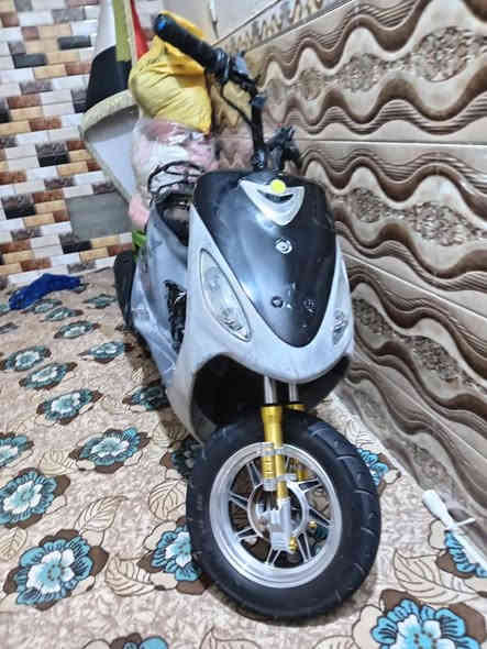 سلام عليكم دراجه للبيع مفتوحه بوشه 55دراجه سلف هندر دراجه عوزه ويل و تاير وره فقط دراجه هندر واحد تشتغل نهضه فول دراجه مرتبه سعر خاص***********رقمي مو شراي لا تعبني مكاني ناصريه مركز قرب مستشفى التركي
