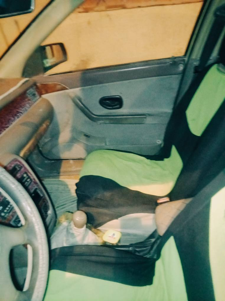 سمند للبيع مديل 2012حلوه ونضيفه راعيه موجود رقمه عماره نيسان عنوانه البصره هيه وغرامات على المشتري سعر 14رقم موجود اتصل على رقمي*********** البصرة, العراق
