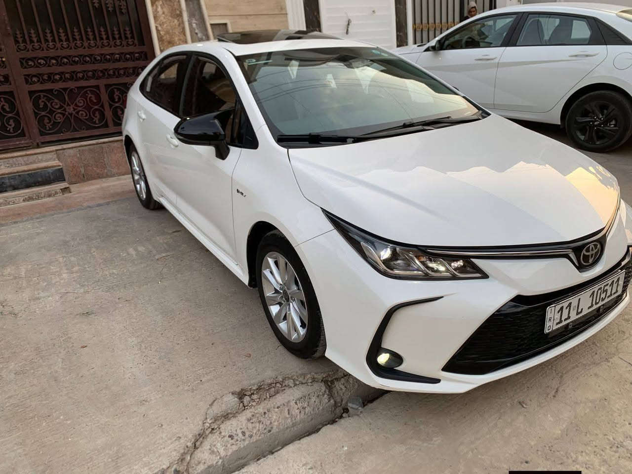 كورلا هايبرد 25 تجميع صيني  رقم بغداد باسمي السياره سنويه جديده ماشيه 11000 بحاله الوكاله مواصفات 1/1
كورلا هايبرد 25 رقم بغداد باسمي بحاله الوكاله ماشيه 11000 مكفولة من كل شي 
بصمات عدد 2
سلايت
رادار امامي 
لد أمامي وخلفي 
تبريد قطعتين
شاشه اصليه 
كاميرا دواره تحكم ستيرن
هندبريك بصمه
كشنات داخل اسود جلد ومغلفات للحمايه 
تغليف جام عازل حراري 
مكان السياره بغداد العامريه 
السعر 162 ورقه
للاستفسار ***********
