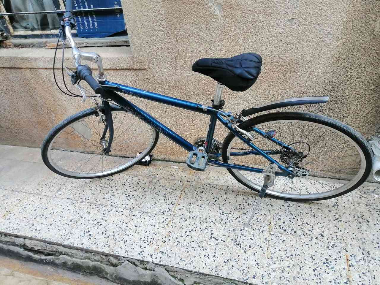 بايسكل حجم 27 السعر 110 بها مجال ***********
