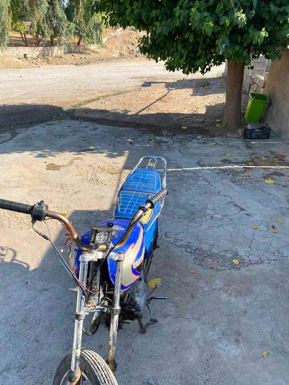 ئەو مانتۆرە بۆ فرۆشتن مالی کاسبیە بۆ سحر چات بنێرە یان پیوەندی بکە بەو رەقەمە***********
