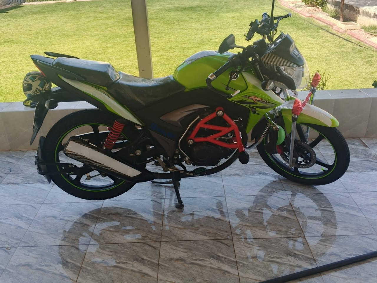 ماطور هاوجي 23 مسجل كامل لوحات انكليزي نضيف مابي اي شخط مثل ما موضح بالصور السعر 17ونص
 مكان الرمادي جزيرة العبساف الرقم الهاتف ***********
