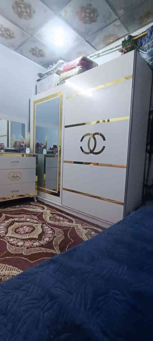 غرفه تركيه للبيع 5قطع نضافه 80% 100 نجف حي الوفاء رقم الموبايل والسعر 450 وبيها مجال***********
