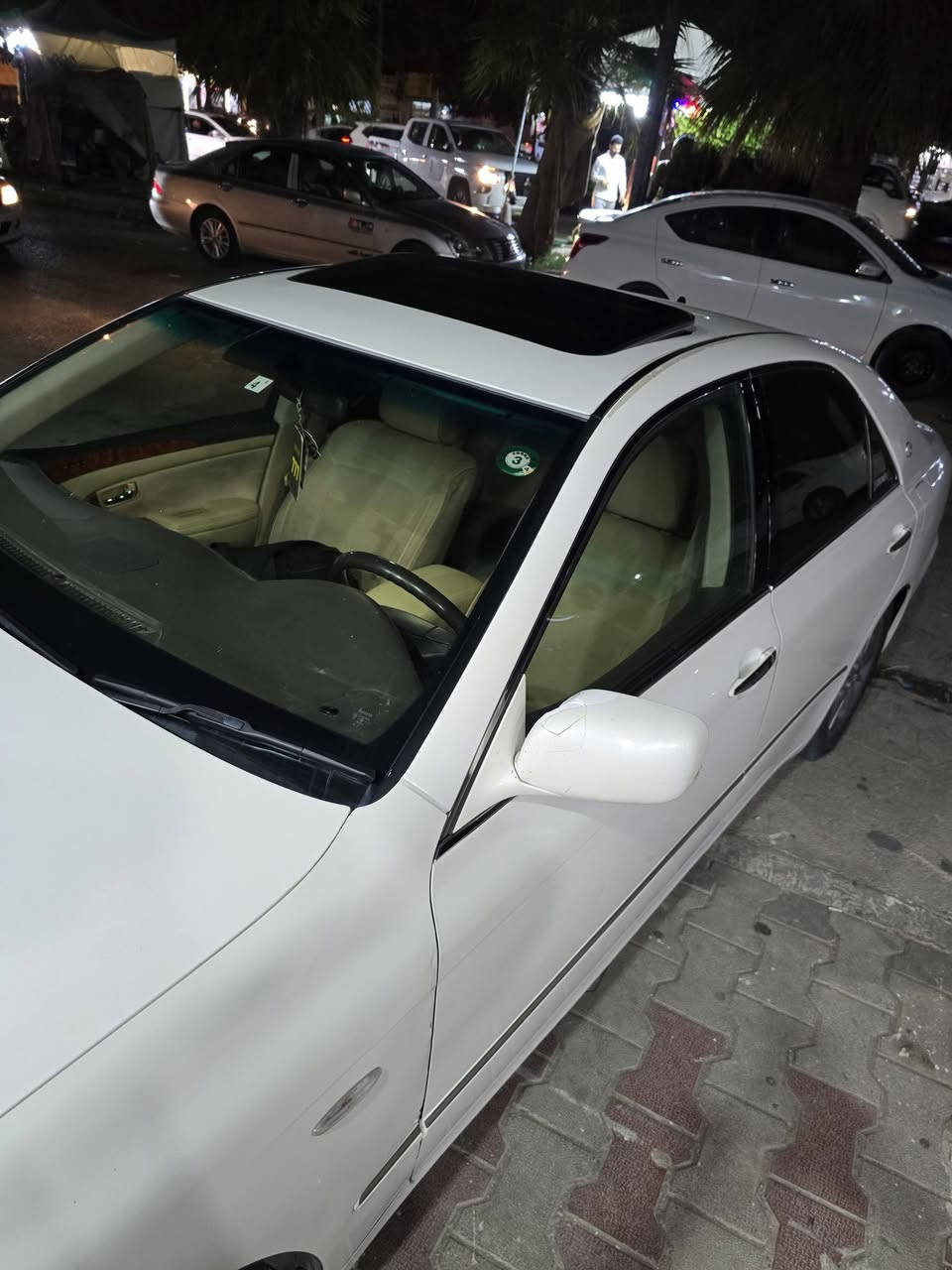 شاهینە 2005 مووس سلایت بێبۆیاخ فول مواسەفات 3دوگمە سێ پەردە سەلاجە مەرکەزی
63 خوار هه مووبازار ***********
