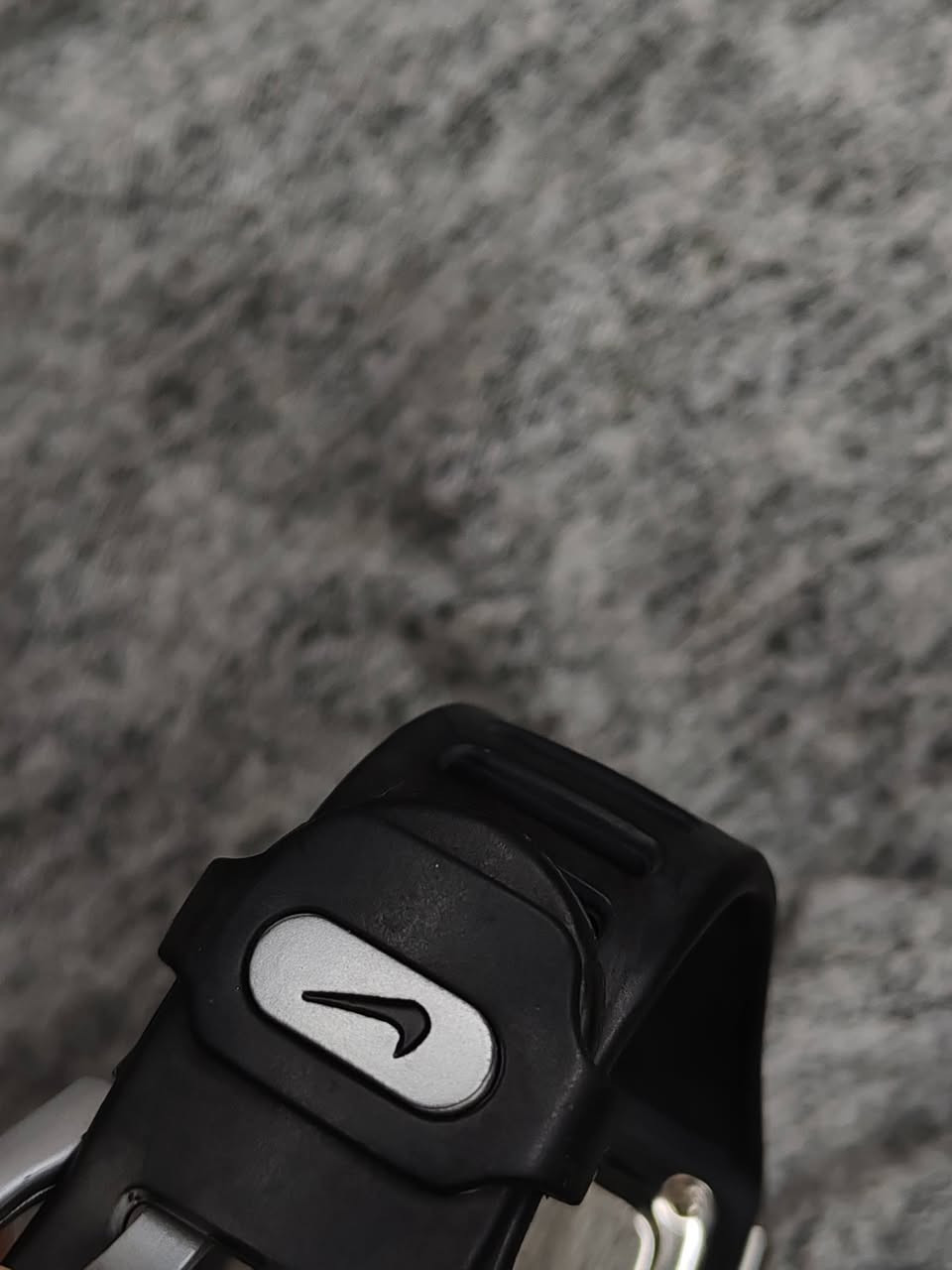 ساعة نايك اصلي النظافة  و التفاصيل واضحة بالصور 
قطعة نادرة
السعر ٦٥ الف
المهتم يتفضل


**إذا كنت صاحب هذا الإعلان وتريد حذفه لأي سبب، رجاءا أرسل رسالة إلى الدعم الفني**