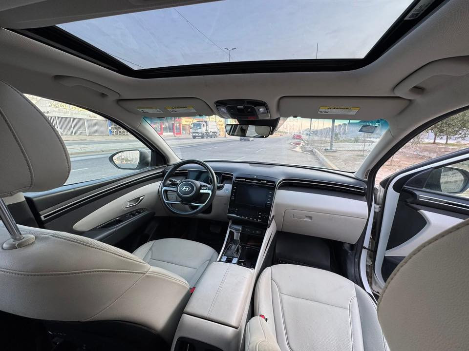 السلام عليكم    23  فول مواصفات مكينه 2500   ماشية 20 الف  بغداد الدولي باسمي  داخل  لونين السيارة      حادث تخريب  صبغ بنيد وجاملغ  وكلير بين باب وجاملغ   العكس من امريكا    
مكينه كير  مكفولات            

بغداد الأعلام ***********

السعر180 وماكو هيج سعر
