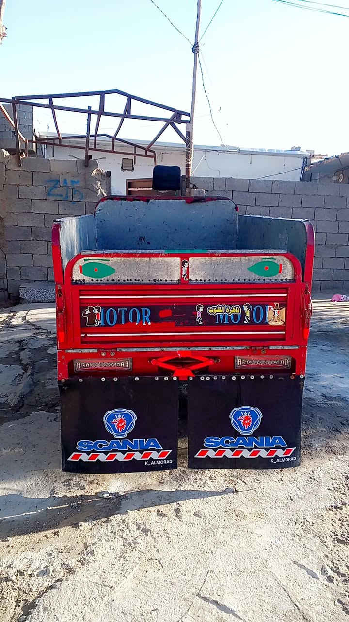 السلام عليكم ستوته للبيع موديل 23 اوراق باسم محمد مزهر مقمرجه ستوته فول نظافه ما بيهاق ما ابيها نقص برقي جاهزه للشارع السعر 2200 مليونين وبيها مجال مكاني الرمادي 5 كيلو حي الزيتون باقي الاتصال على الرقم ***********
