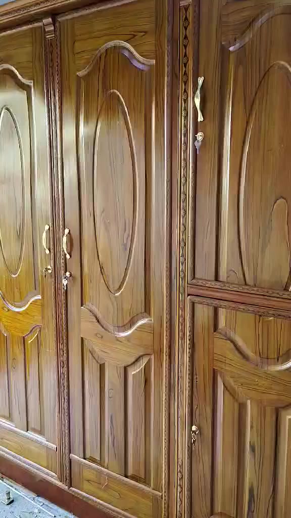 كنتور اربع بيبان كل باب وحده صاج نظيف
 سعره 220 قفل  مكان الشعلة يوجد توصيل بكروة


**إذا كنت صاحب هذا الإعلان وتريد حذفه لأي سبب، رجاءا أرسل رسالة إلى الدعم الفني**