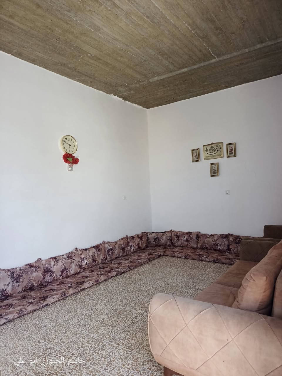 🏡 للبيع دار في القوسيات – حي الزيتون

📍 قرب جداً من جسر السادس

▫️ المساحة 162م▫️ الواجهة 6م▫️ النزال 27م

📄 سند 25 مع وصل بلدية

💰 #السعر 48 مليون دينار
للمعاينة والاستفسار: 
📞 ***********

عقار بموقع مطلوب وقريب من الخدمات.
