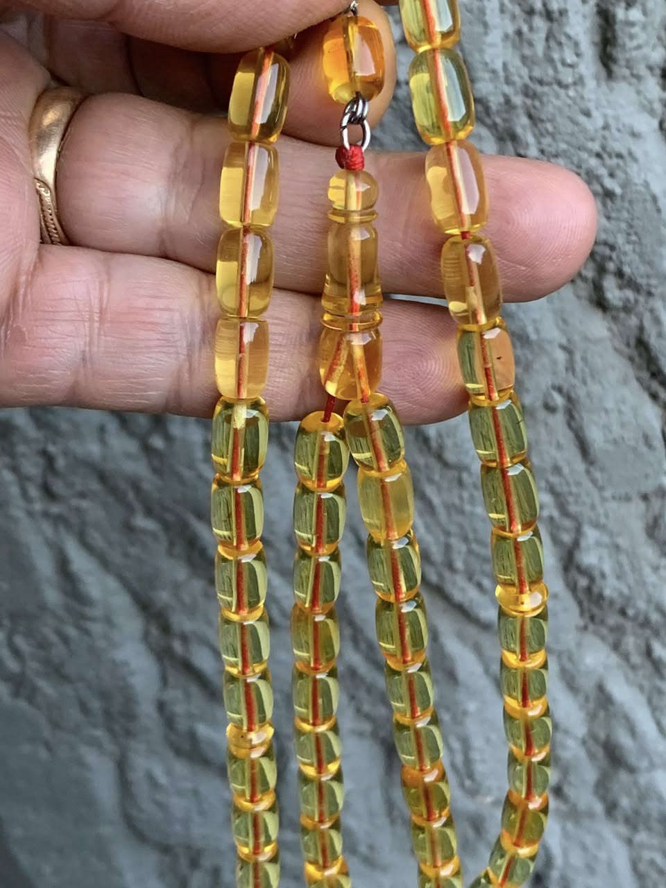 كهرب بولوني عطش سوبر قديم الشاهد شفرة ونفرة وعند الفرك تعطي عطر ليمون السعر ١٥٠ ألف نهائي


**إذا كنت صاحب هذا الإعلان وتريد حذفه لأي سبب، رجاءا أرسل رسالة إلى الدعم الفني**