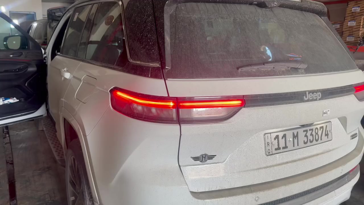 جيب گراند شيروكي 2024 اوڤرلاند خليجي
اضافة خاصية تشغيل الكاميرات اثناء اقتراب السياره من اجسام محيطه
اضافة خاصية تشغيل الكاميرات اثناء فتح اشارة الإنعطاف
اضافة خاصية تنزيل و تصعيد الجامات بالبصمه

***********
