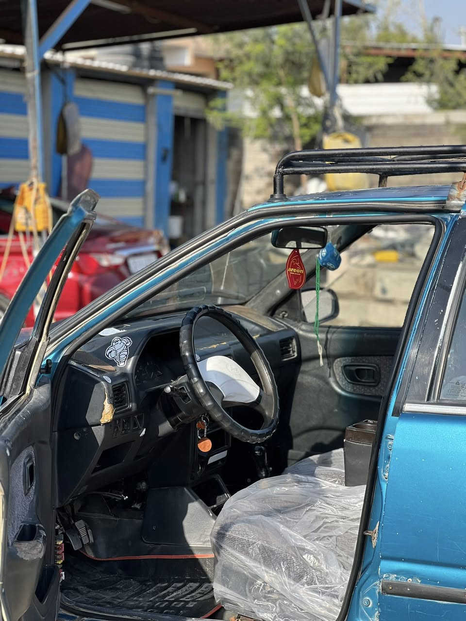 السلام عليكم سيارة اكسلة مديل1993 سيارة خير من الله تحويل ثاني يوم هزة جديدة قبل تلث اشهر 
المكان ديالى قرب تقاطع القدس 
السعر 16 وبيها مجال قليل 
الأتصال على الرقم ***********
