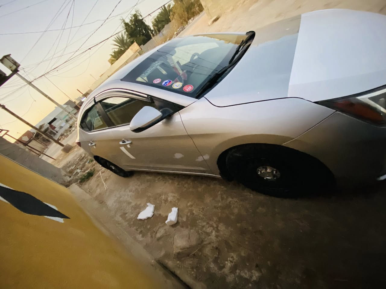 سلام عليكم النتره موديل 2020 سياره  احله من الصوره الله شاهد مكينه الفين ماشيه 135عنواني 
كربلاء  السعر 130 وبيه مجال حق الجيه  سياره بيه قطعتين كلير والباقي كفاله 
***********
