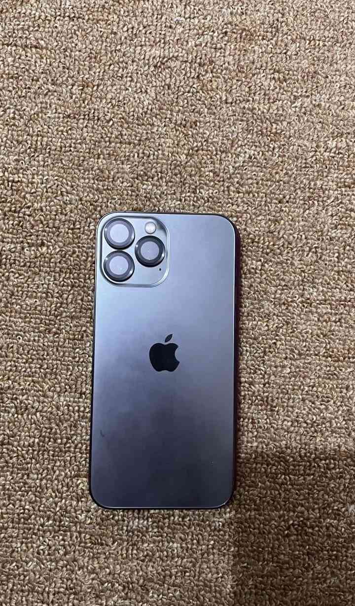 ايفون ‏iPhone 13 Pro Max ذاكره256 امريكي ماخذه من شركه الاماني بعده بل ضمان مال شركه القطلع المستبدله شاشه اصليه اي خلل مابي واي ضرر مابي جهاز نضافته 100/100 السعر 650لتواصل ***********

