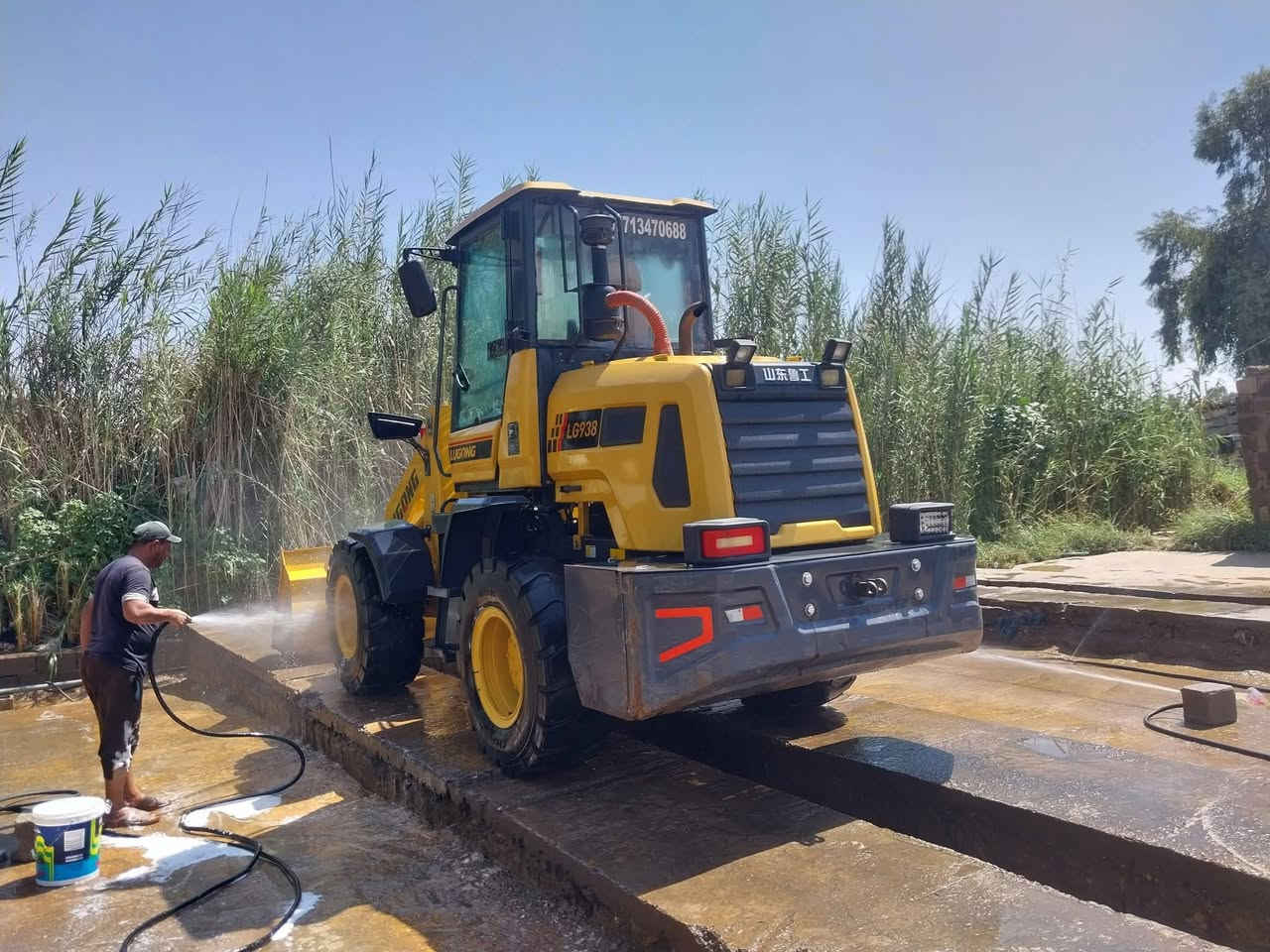 سلام عليكم من رخصة صاحب الكروب المحترم شفل صيني الجي لوكان حجم 938 موديل 23بعده مامرقم على وضع الشركه مكفول كفاله عامه من كلشي ماشي 700 ساعه 
او مراوس بشفل كاوسكي حجم 70  او شفل الجي حجم 36
مكاني ناصرية قضاء الفهود  ***********     
***********
