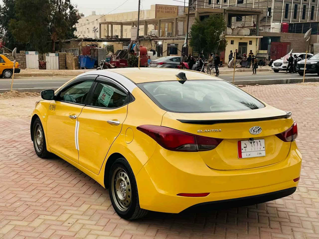 السلام عليكم النترا مديل 2016 وارد امريكي حادثه دور جاملغ خلفي بدون دخل فقط والباقي مكفول كفاله عامه كله ليبل وحد موصفات تحكم شاشه كامره مكينه 1800 دوش سنويه لغاية 27 مصفره هيه وغرامات السياره جديده حيل وجاهزه واي نقص مابيه كير مكينه مكفولات حداديه تخم تاير تبريد ثلج السعر 112 لاستفسار اكثر لاتصال على الرقم (***********) مكان السيارة كربلاء مكلف بل نشر
