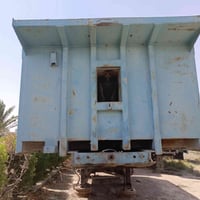 شاحنة • للبيع