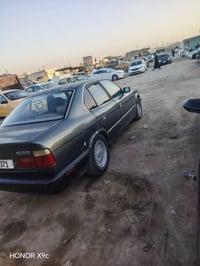 بي ام 525مسكر فانوس مكفوله كفاله عامه تخم حداديه جديده تبريد قطعتين جا...