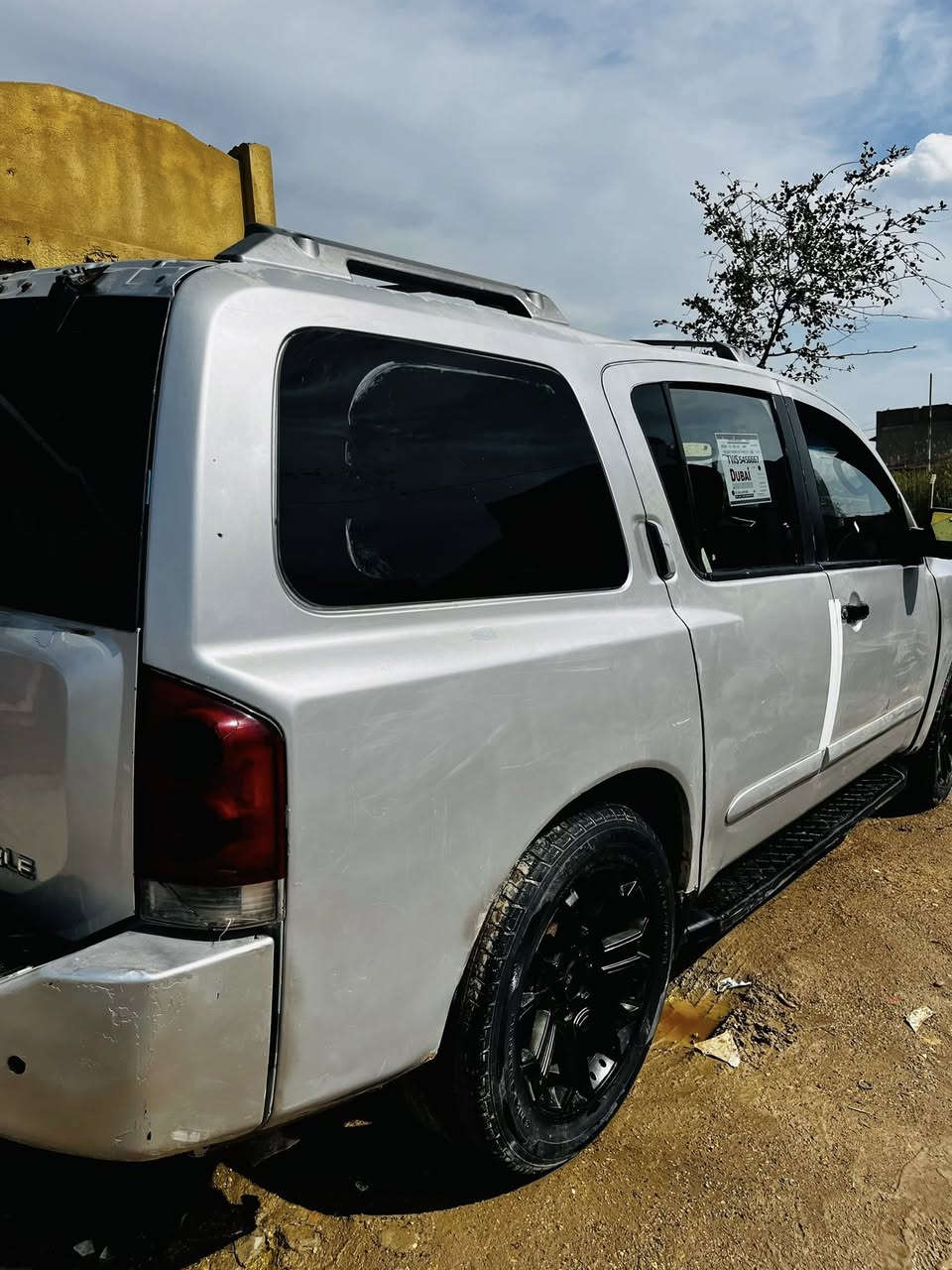 السلام عليكم نيسان رماده رقم بغداد محرك وكير جدد محرك5600/ دواخل حلوه كهربيات جدد صبغ حزام /7واكب مري شفط ترحيب ملاحضه راعيه ماواصله المكان واسط صويره السعر 37$لاستفسار ***********
