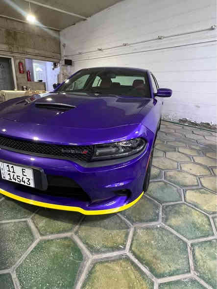 دوج جارجر خليجي  وكاله هارلم 2019 GT
 
المحرك: V6/3600 

 اللون : بنفسجي مميز

عداد المسافه 40 الف كيلو

السعر 270

المواصفات : 

   •فتحة سلايد
* المصابيح الأمامية مع LED . 
* حساسات .
* شاشه كبيرة مع نظام ملاحة نفكيشن GPS .
* الشاشة مع اوپشنات SRT . 
* ويل قياس 20 انج GT plas
* مقاعد جلد  .بلون السيارة 
* كشن السائق كهرباء .
* تشغيل عن بعد .   .
* كاميرا خلفية .
* مرايا متحسسة للاضاءة العالية .
   • كير شفتات .
* سوبر تراك باك 

السياره بيهه بنيد ودعاميه مبدلات ومصبوغات مع الايرباك 

مكان السياره : بغداد

للاستفسار : *********** بغداد
