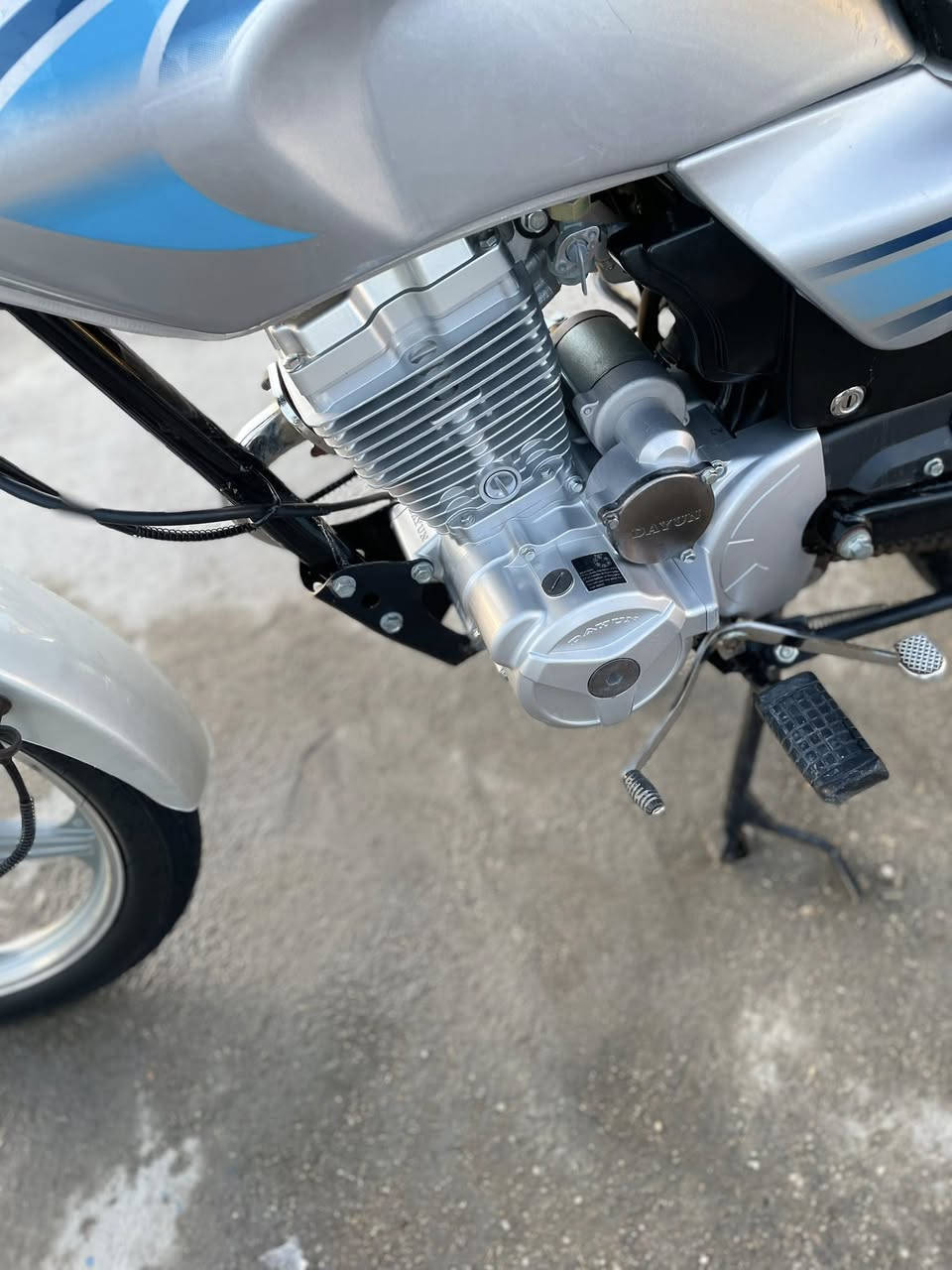 السلام عليكم 
شباب دراجه دايون عظم للبيع موديل ٢٣الداجع كفاله عامه وكيله ثامر خلخال معرض الجوهره الدراجه نضيفه شوفت العين الداجه تفيلس مامفيلسه 
مكاني كربلاء البوبياات 

***********
