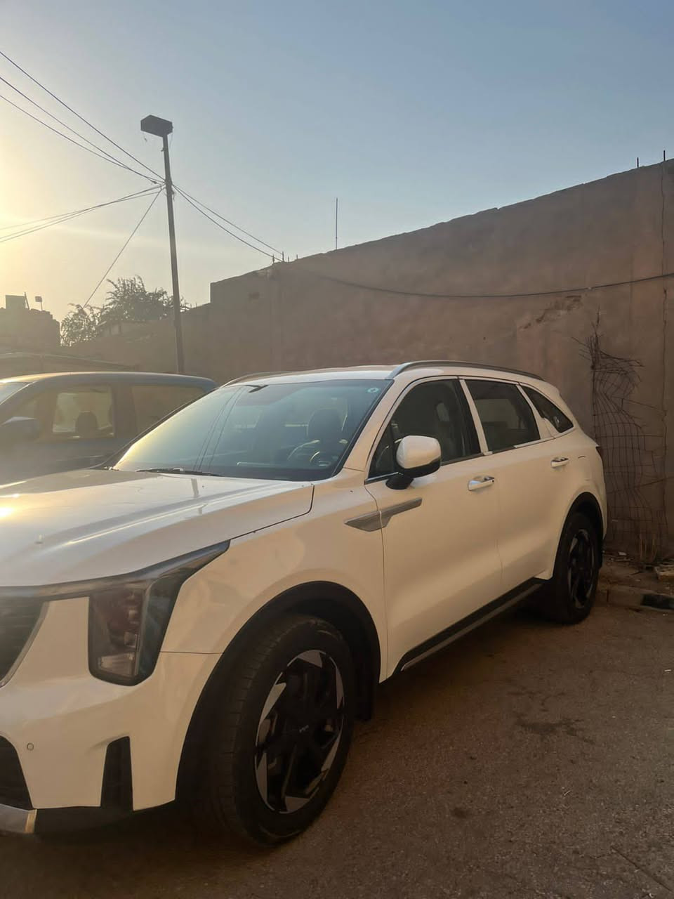 كيا سورينتو 24 خليجي

كفالة عامة 

رقم بغداد بأسمي 

داتا شو 

محرك 6 سلندر 

رادارات محيطية 

كير ماوس

كرسي كهرباء 

بصمة وتشغيل عن بعد

شاشة متصلة 

انارة ليزرية داخلية متغيرة الالوان 

اللايت عالي ناصي زنون 

لد نهاري ليزري امامي 

بك لايت ليزري LED 

درايف مود

مانع انزلاق

مساعد منحدرات

شحن وايرليس بلوتوث 

تحكمات ستيرن فول 

حساسات امامي خلفي 

3 قطع تبريد مع تحكم منفصل 

***********

السعر 31,500 بيها مجال
