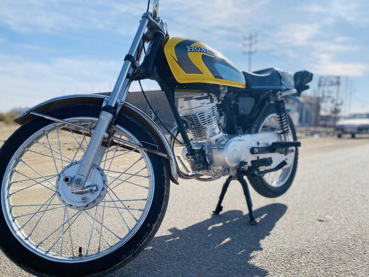 نامه للبيع 
شاصي مديل 20
وغراض مديل 25
اوراق دراجه 
***********
