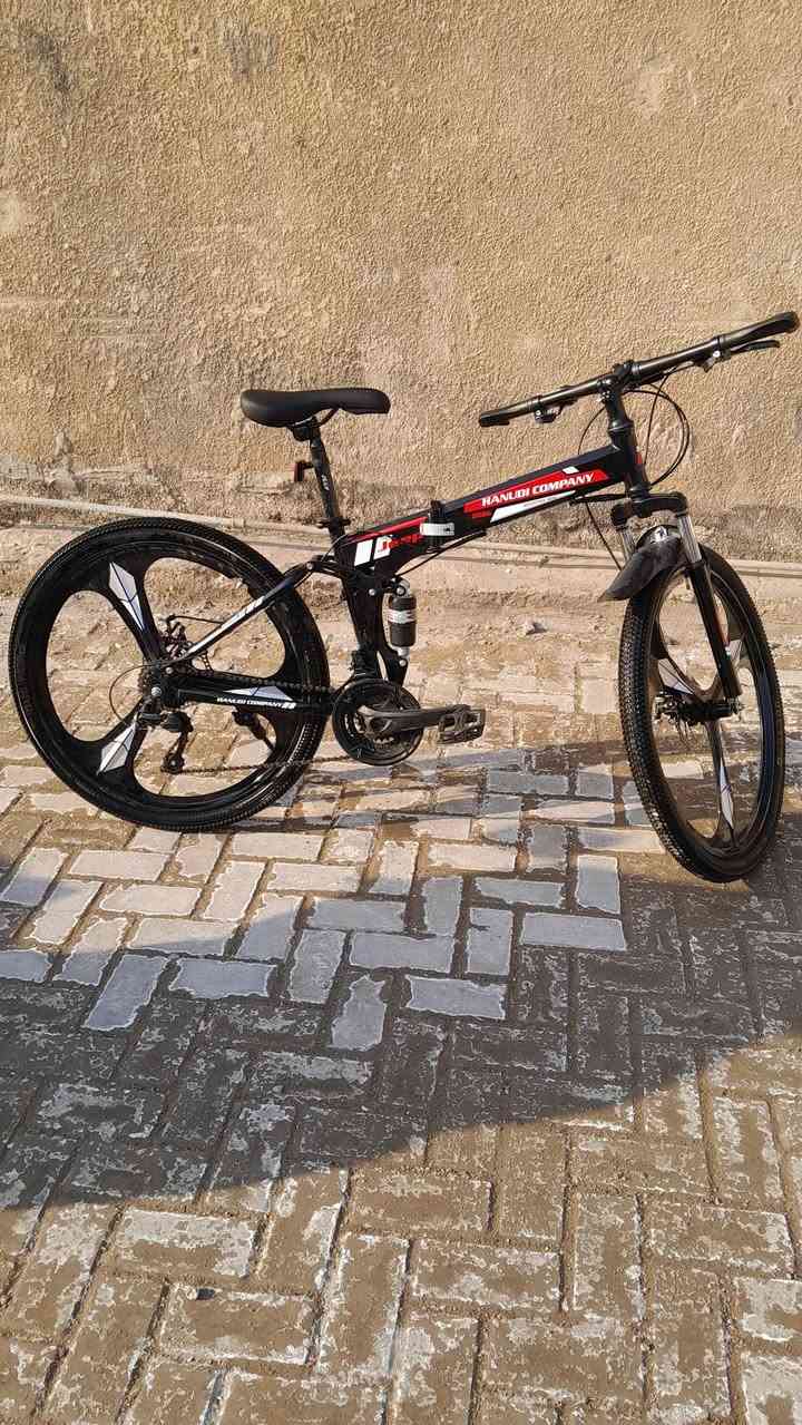 سلام عليكم
بايسكل للبيع ياباني كير 7×3
مابي اي نقص 
130وبي مجال


**إذا كنت صاحب هذا الإعلان وتريد حذفه لأي سبب، رجاءا أرسل رسالة إلى الدعم الفني**