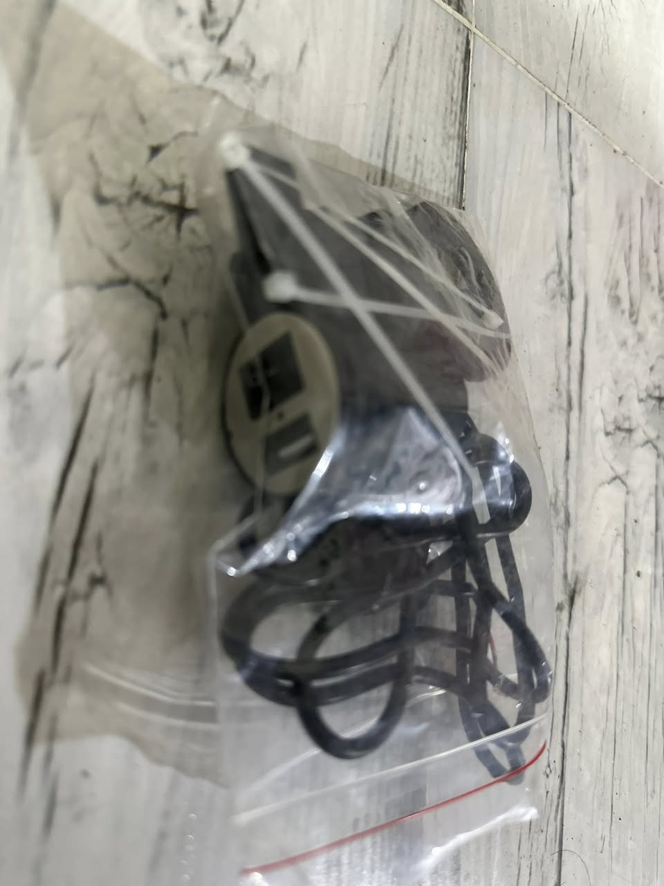 سلام عليكم 
غراض دراجات 
شلعه او تك 
***********
